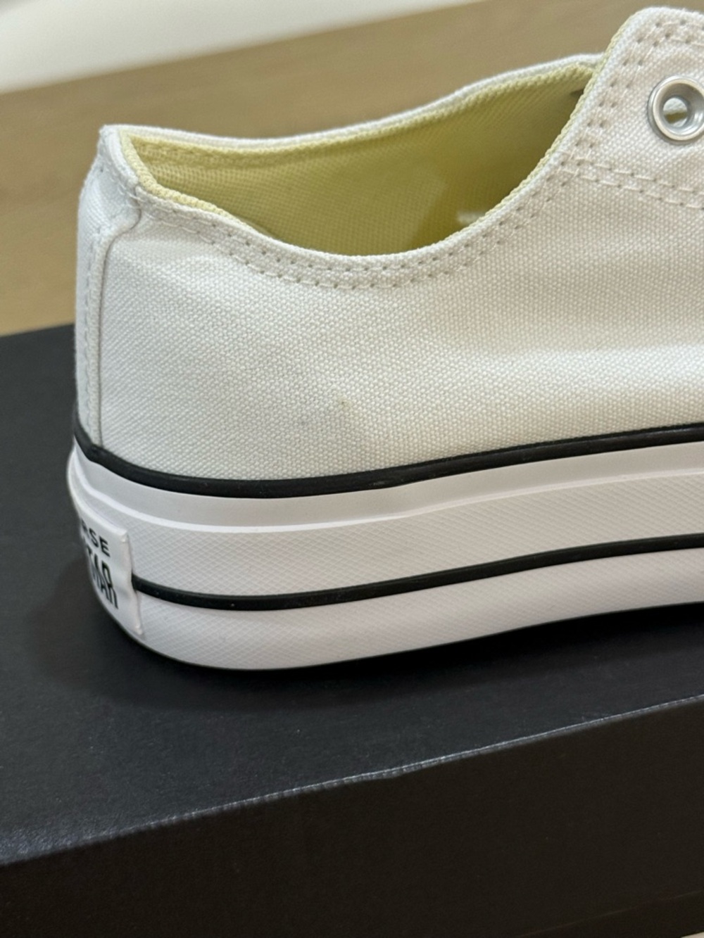 Converse Chuck Taylor All Star Platform Sneaker Low Top - Picture 14 of 15